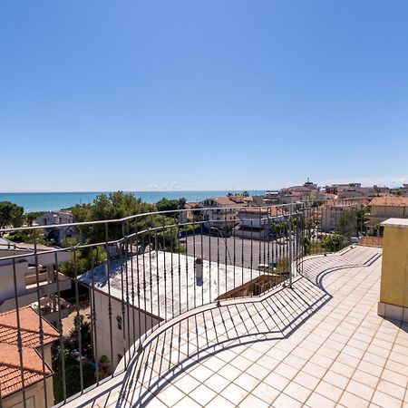 Residence Palazzo Sayonara Торторето Экстерьер фото