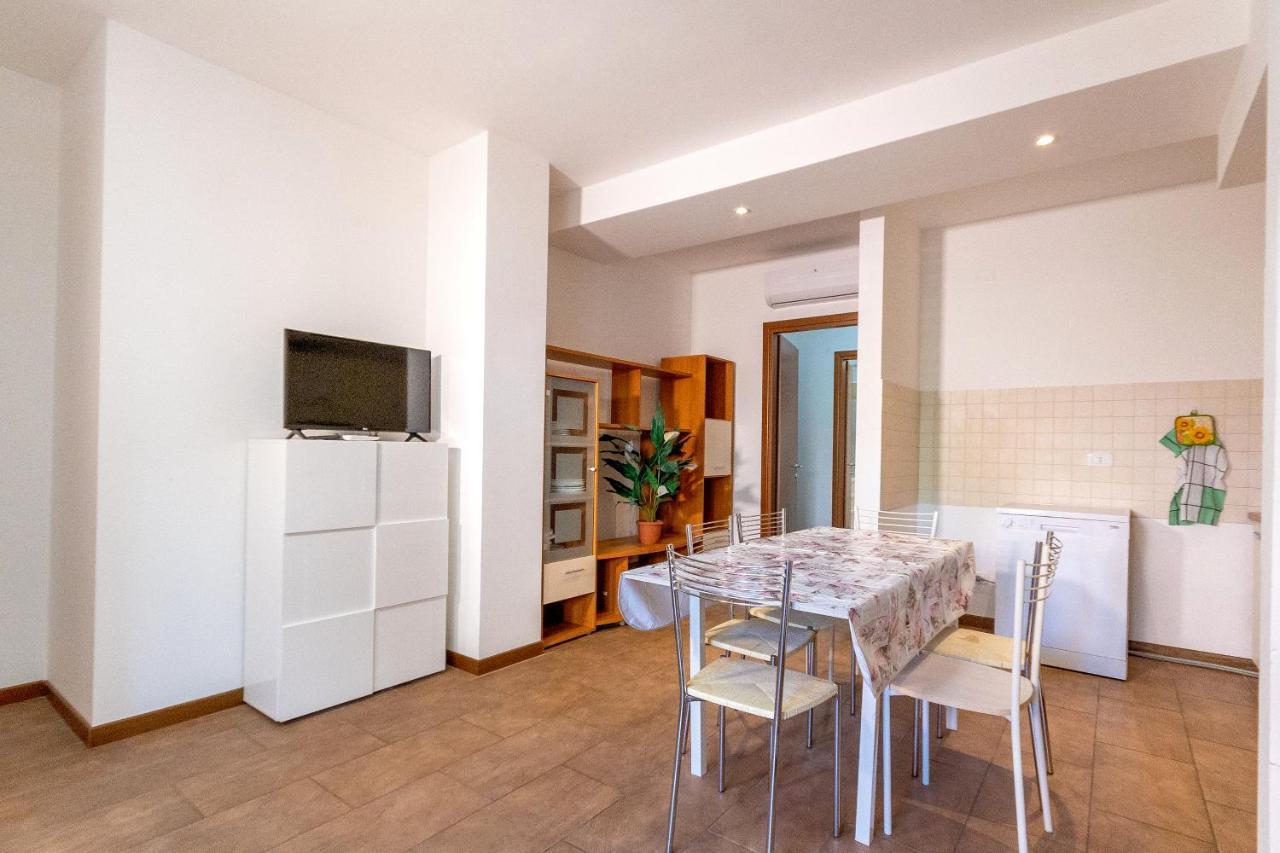 Residence Palazzo Sayonara Торторето Экстерьер фото
