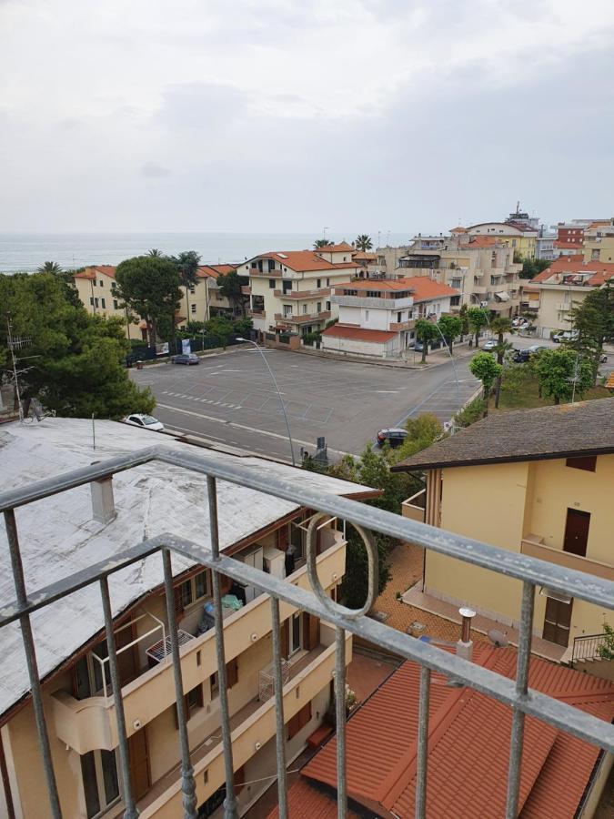Residence Palazzo Sayonara Торторето Экстерьер фото