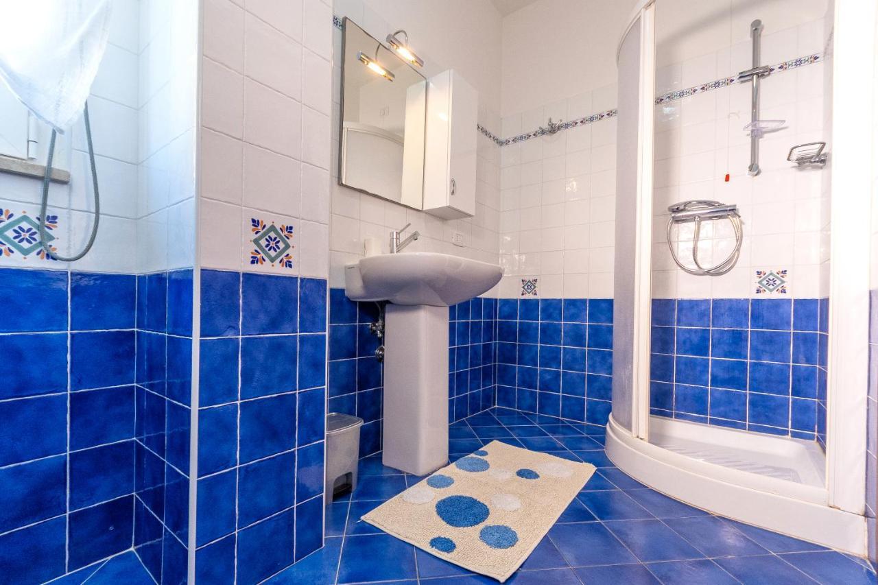 Residence Palazzo Sayonara Торторето Экстерьер фото