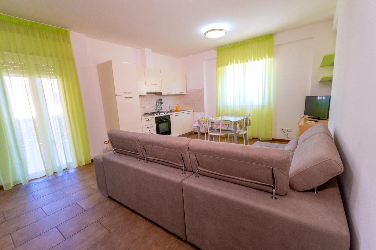 Residence Palazzo Sayonara Торторето Экстерьер фото