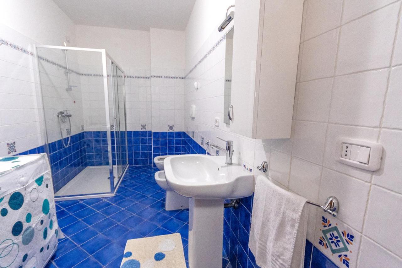 Residence Palazzo Sayonara Торторето Экстерьер фото