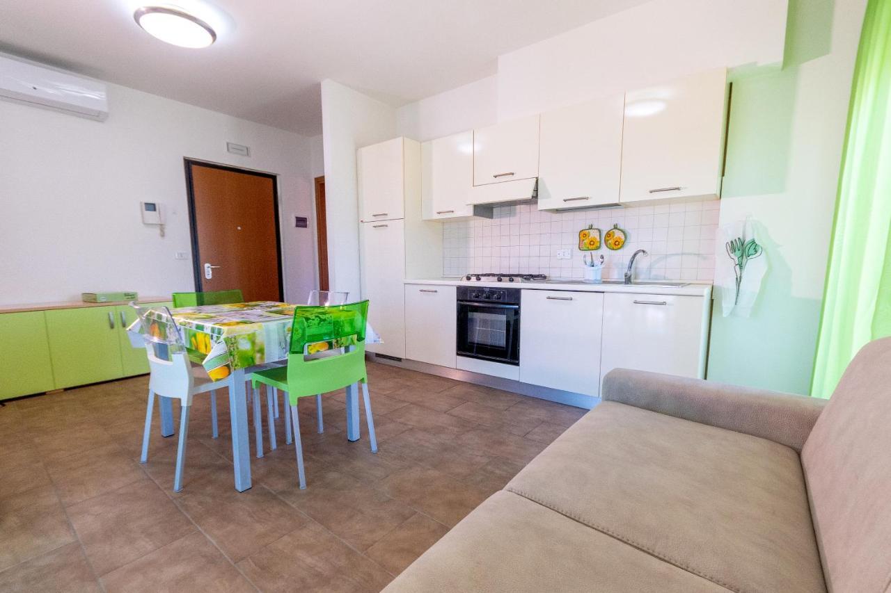 Residence Palazzo Sayonara Торторето Экстерьер фото