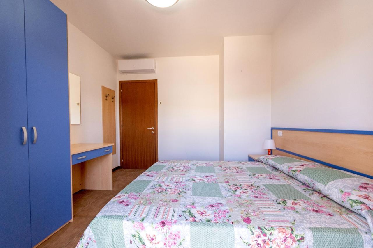 Residence Palazzo Sayonara Торторето Экстерьер фото