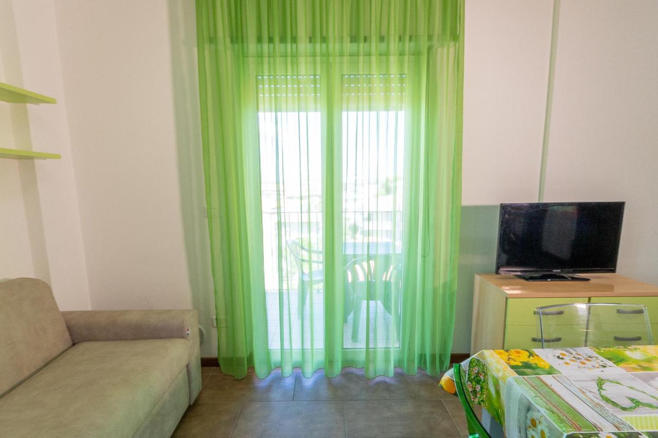 Residence Palazzo Sayonara Торторето Экстерьер фото