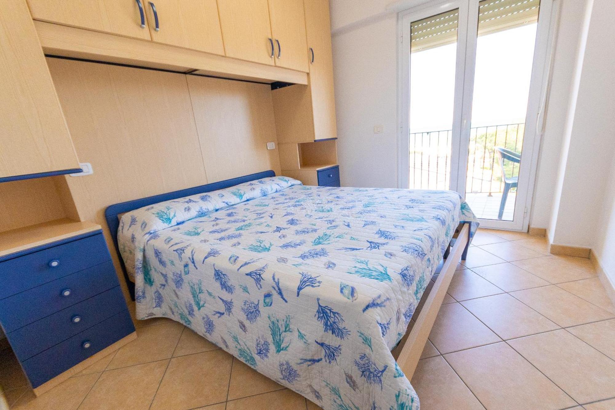 Residence Palazzo Sayonara Торторето Экстерьер фото
